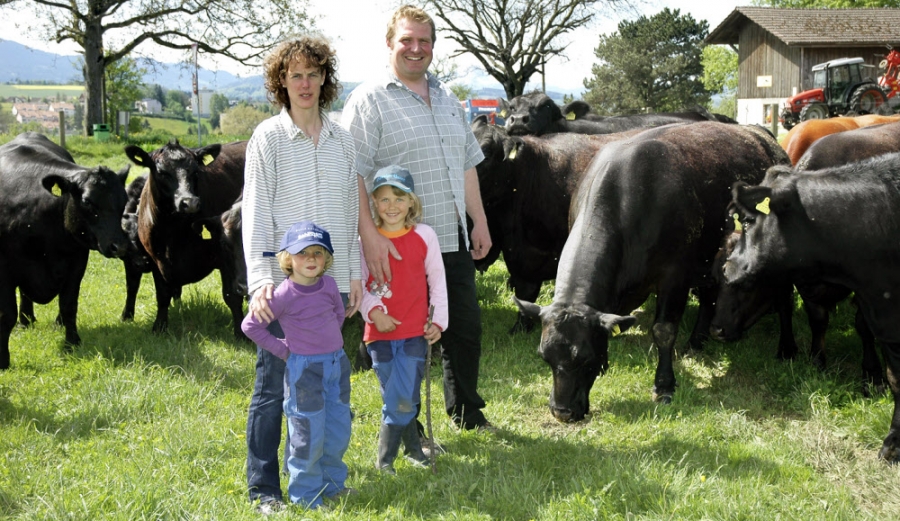 Der Schweizerbauer besucht die Familie Siegenthaler